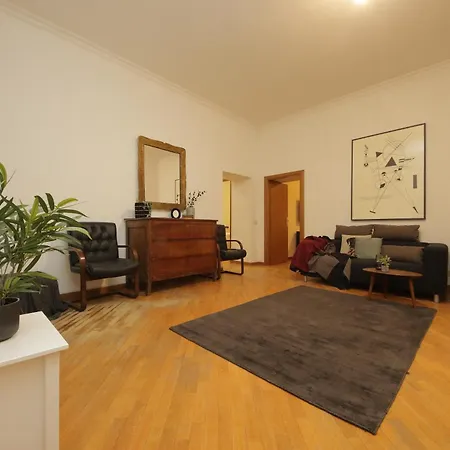 Apartment Giant Borghese