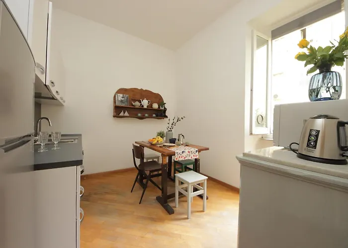 Giant Borghese * Rome