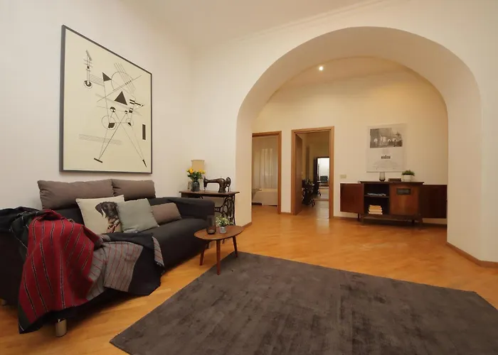 Apartment Giant Borghese