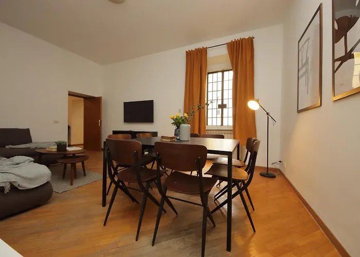 Apartment Giant Borghese