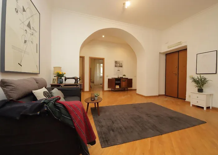 Giant Borghese Apartment Rome